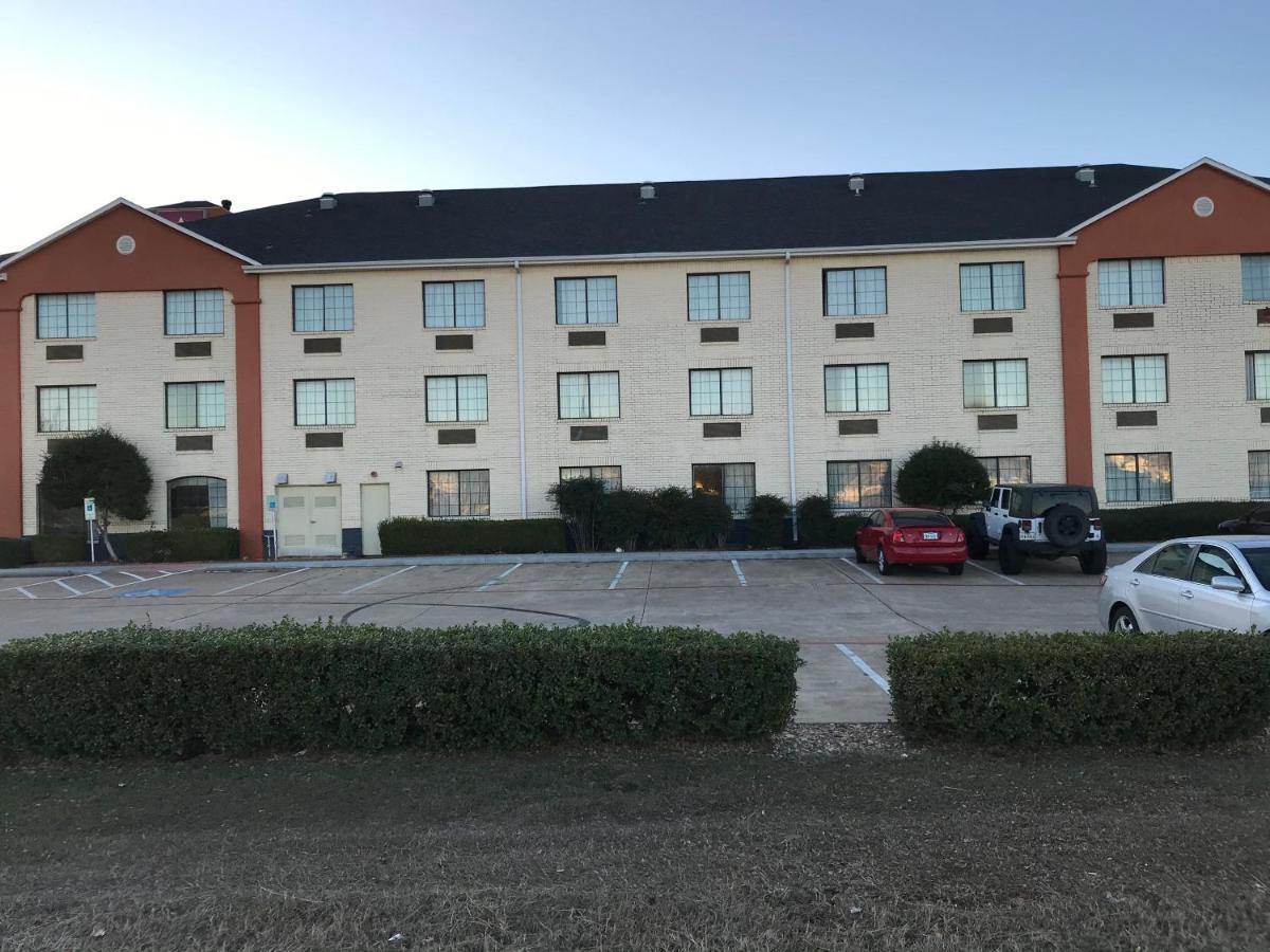 Quality Inn And Suites 沃思堡 外观 照片